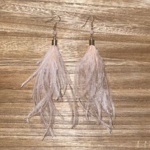 Light pink ostrich earrings